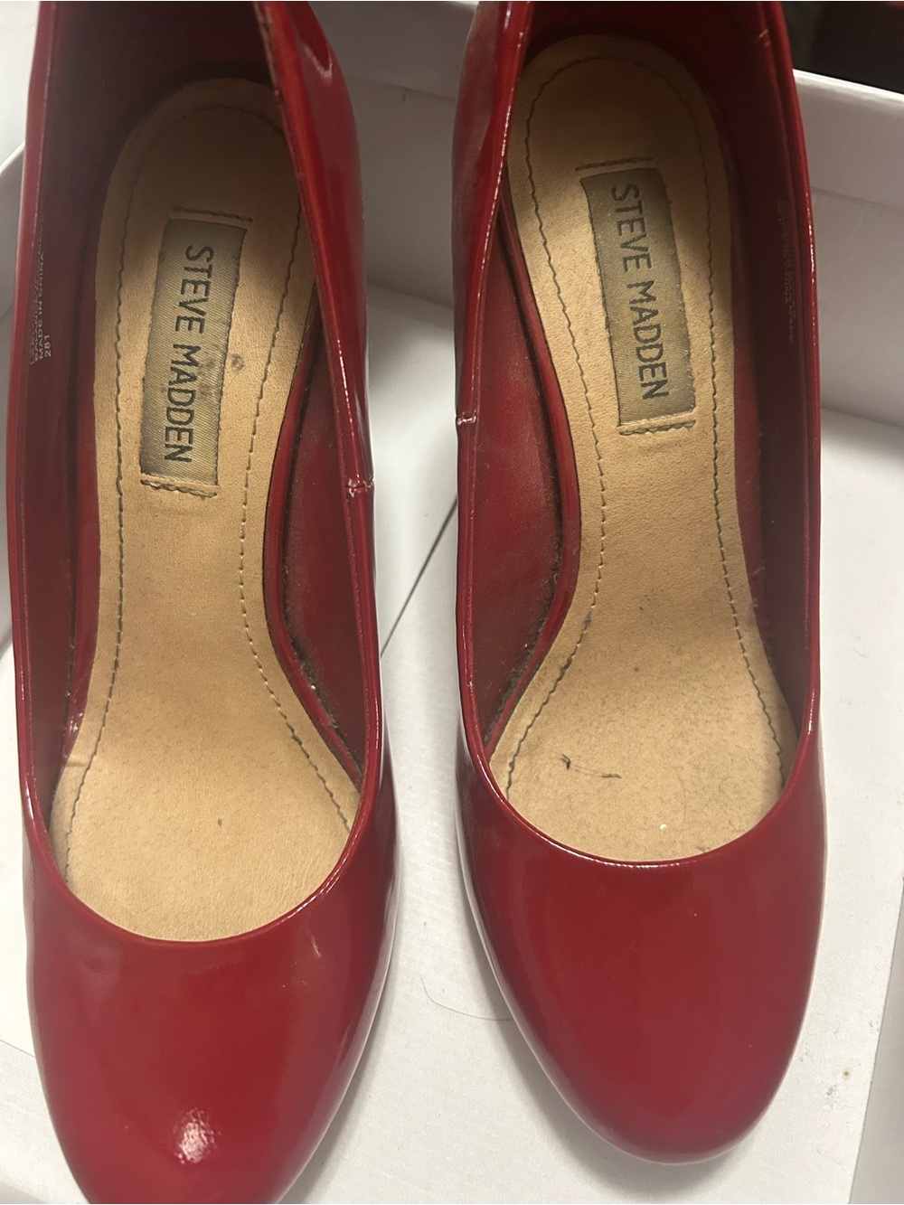 Steve Madden Red Patent Round-Toe Pumps